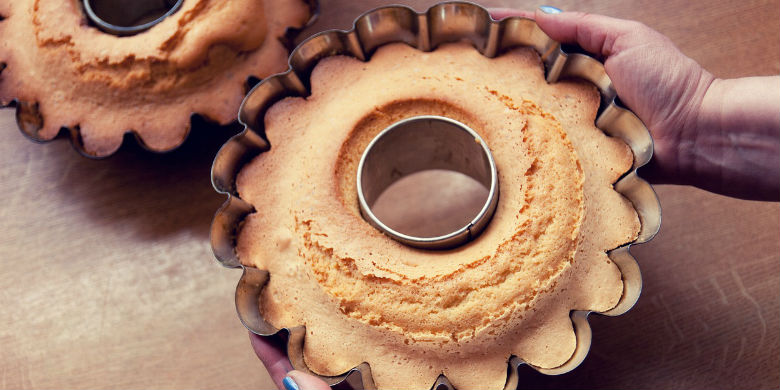 Démouler un gâteau