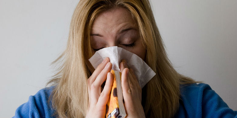 soulager <a class='liens_roses' href='/sante/bobos/comment-arreter-saignement-nez.html' >nez</a> irrité